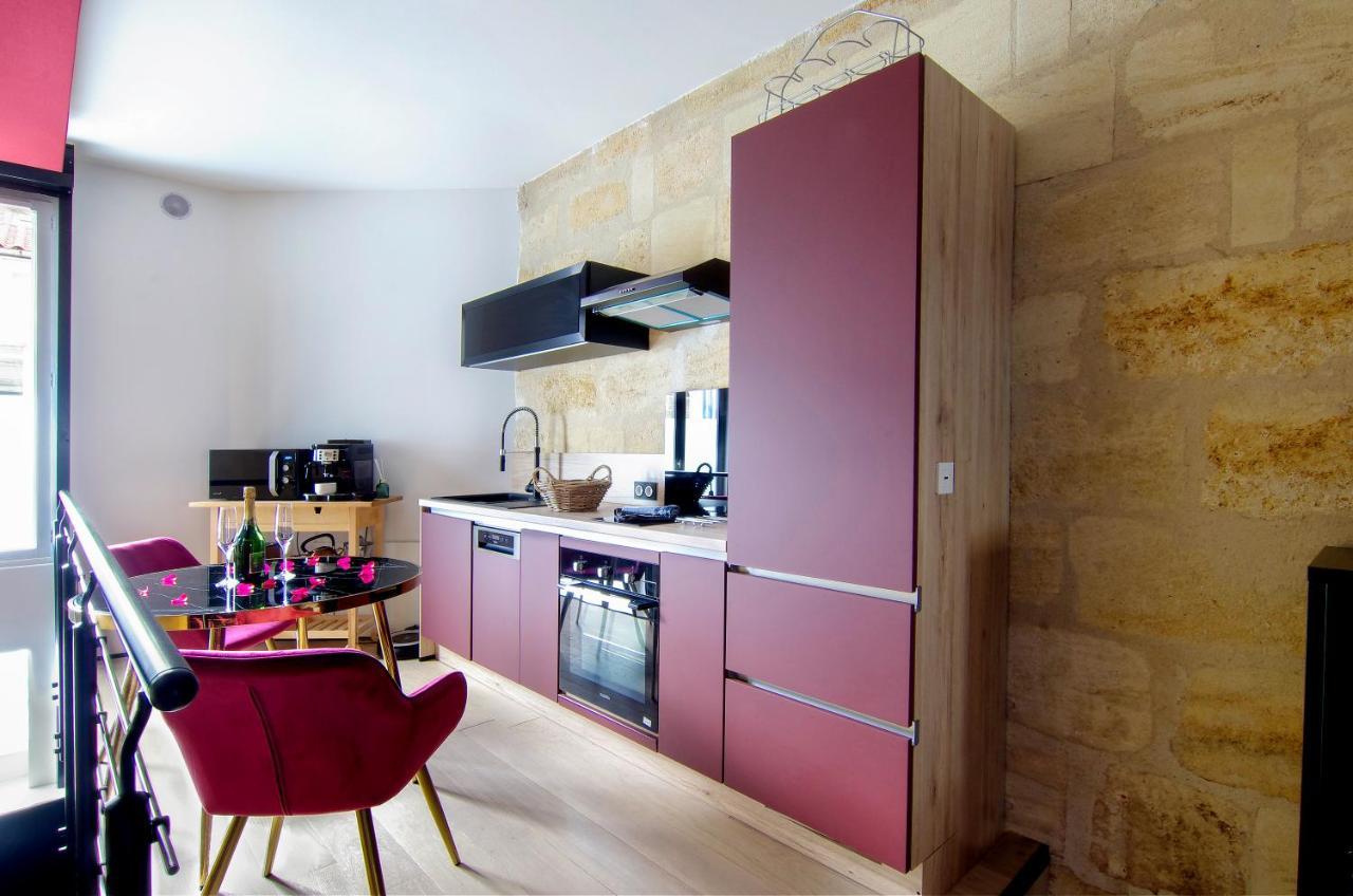 Mieuxqualhotel Jacuzzi Privatif Love Room Bordeaux Eksteriør bilde